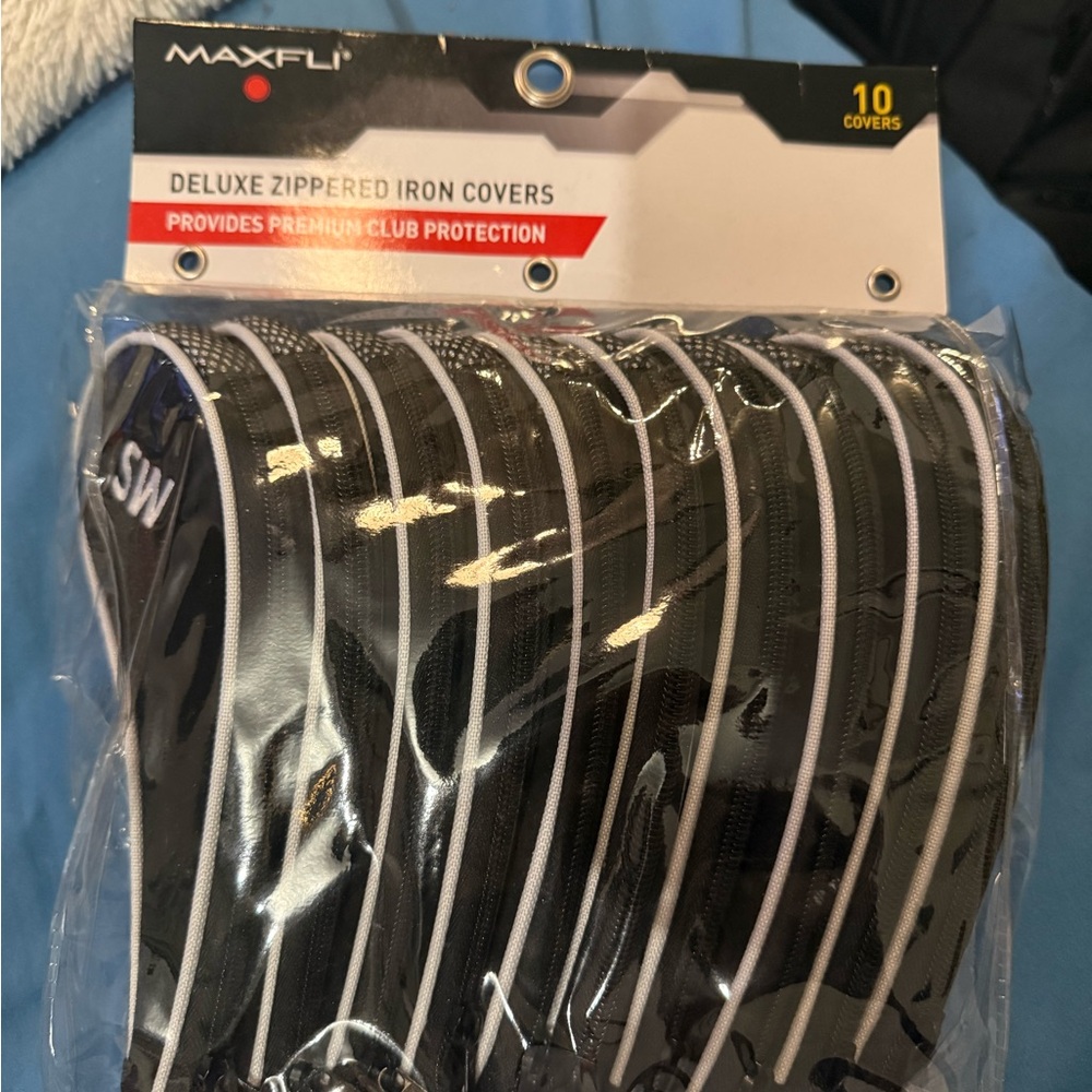 Maxfli Deluxe Zippered Iron Covers